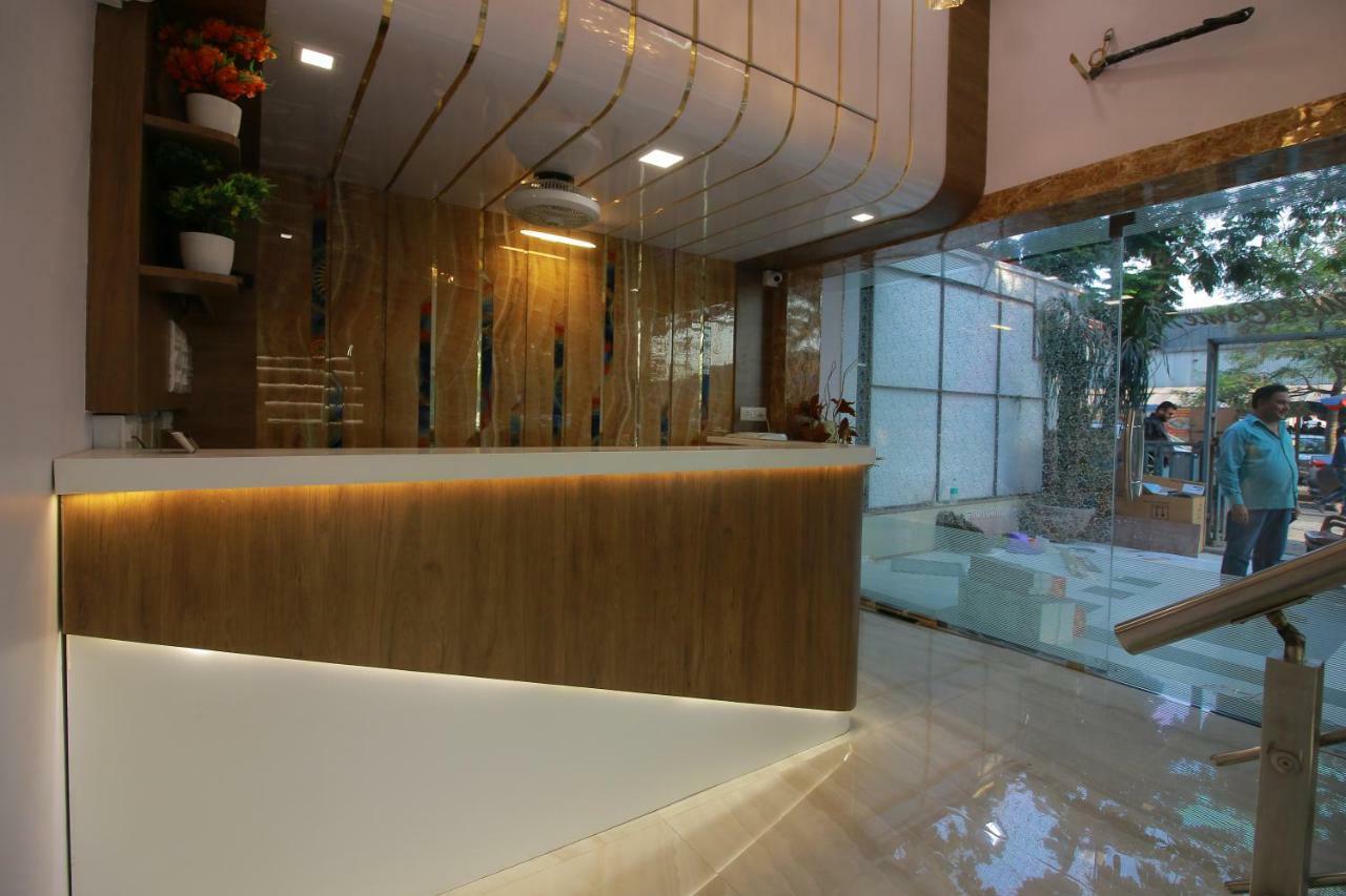 Hotel Apex Navi Mumbai Exterior foto